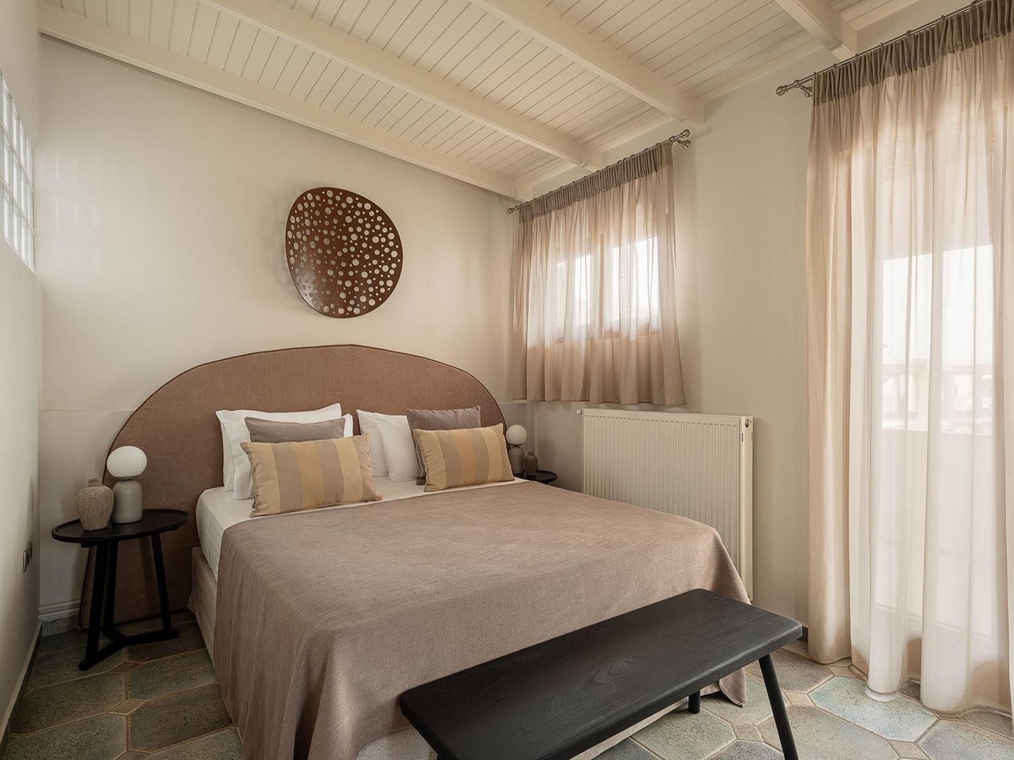 Xenios Dias Luxury With Sea View Apartment